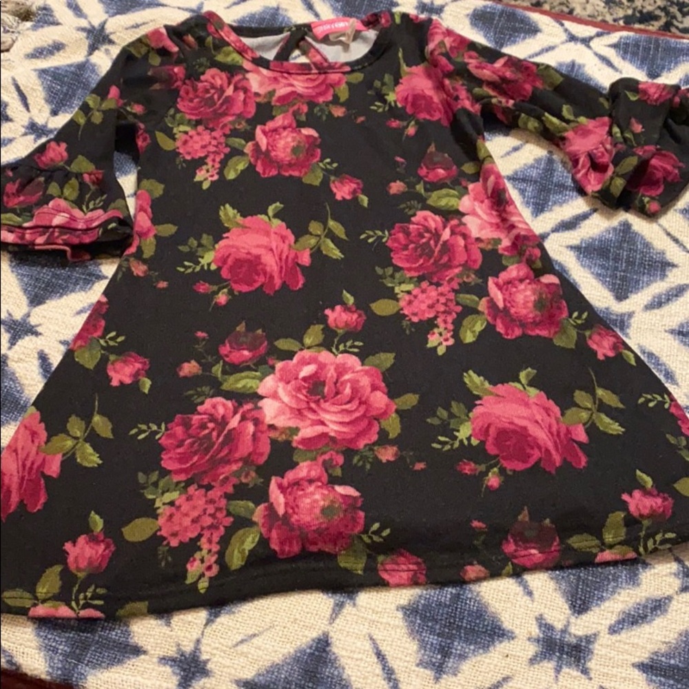 Shiny happy dress floral sz 4 girls ruffle sleeve